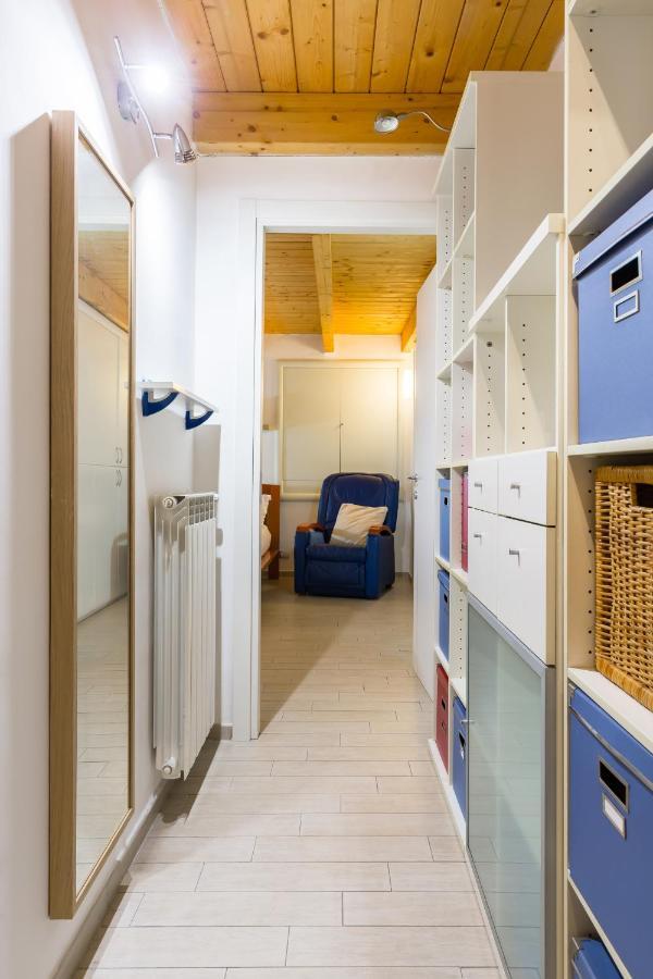 Ma Maison - Family Apartment At The Historical Center Napels Buitenkant foto