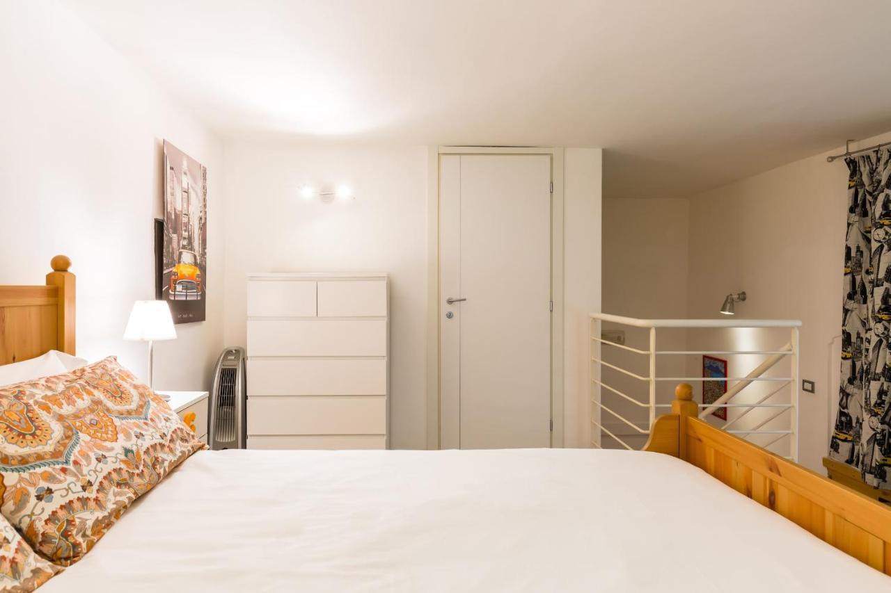 Ma Maison - Family Apartment At The Historical Center Napels Buitenkant foto