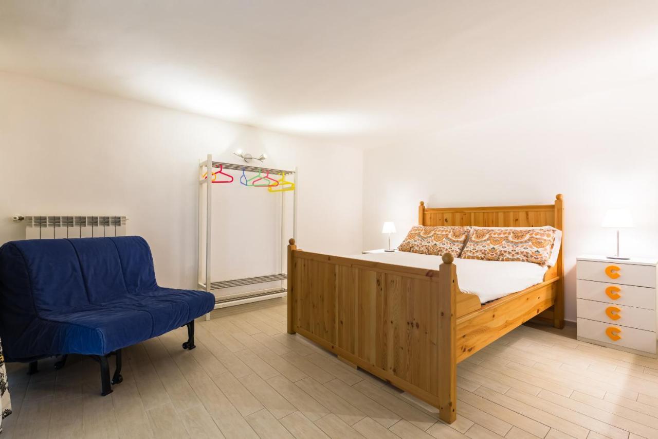 Ma Maison - Family Apartment At The Historical Center Napels Buitenkant foto